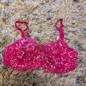 Victoria's Secret Fuchsia Lace Bra